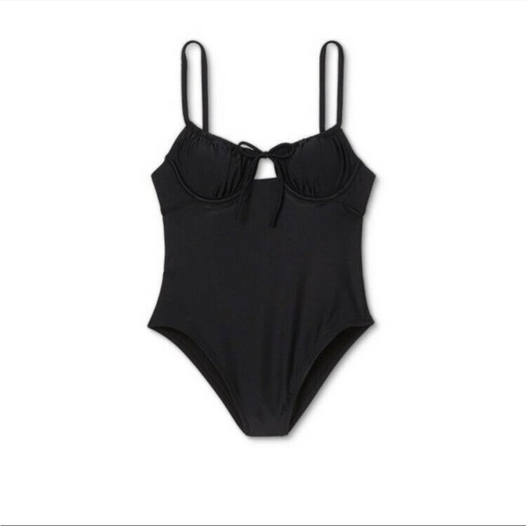 Juniors' sexy Shirred Underwire One Piece
Swimsuit Xhilaration Black nwt - Picture 3 of 5